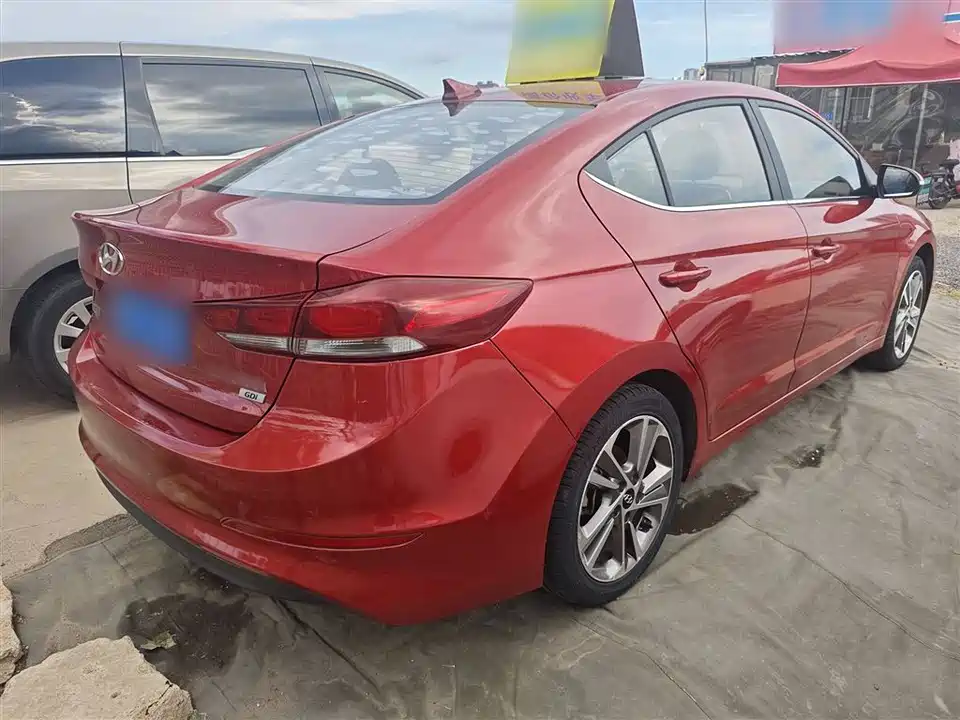 Hyundai Lead