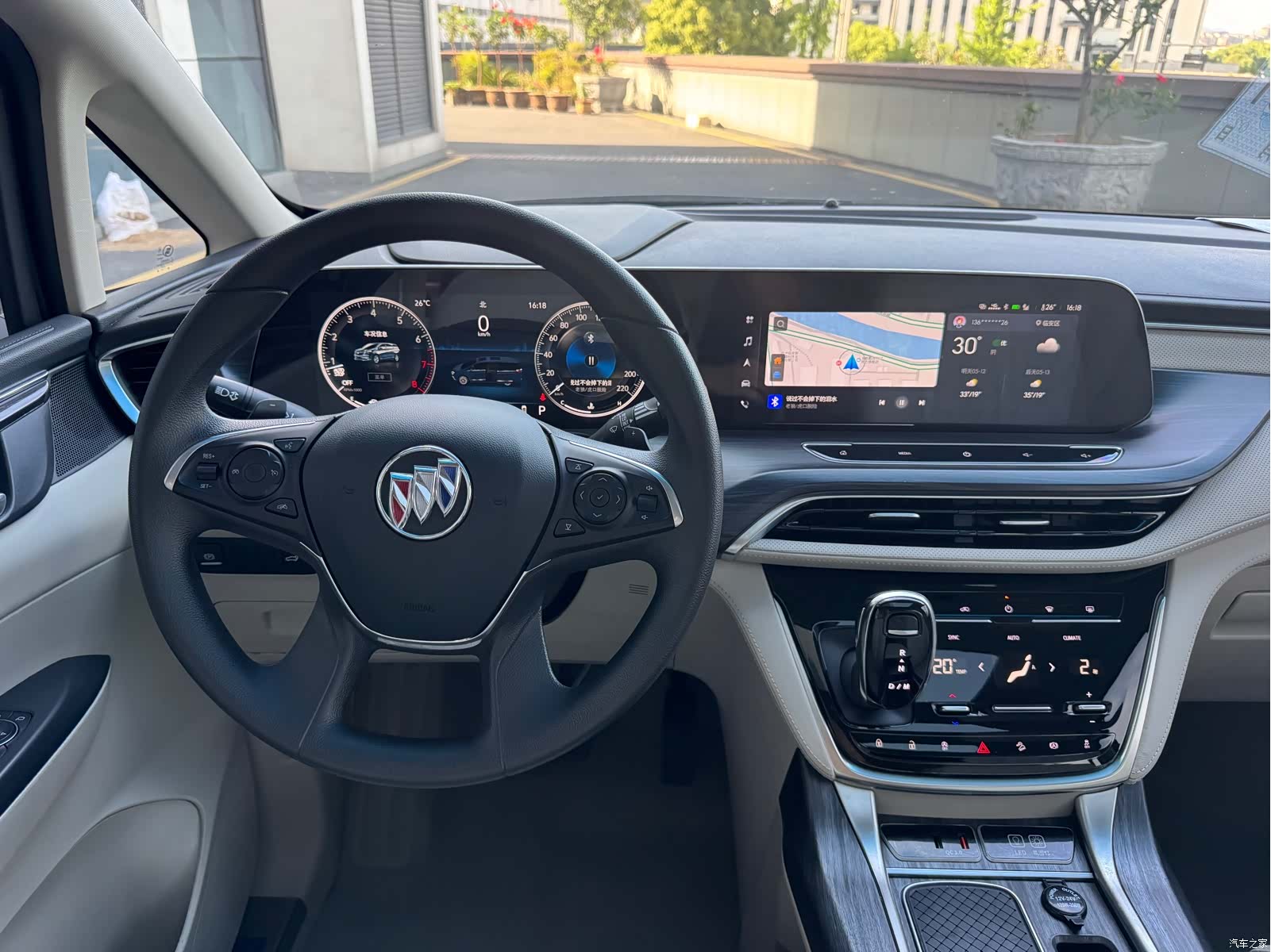 Buick GL8, 2021 9