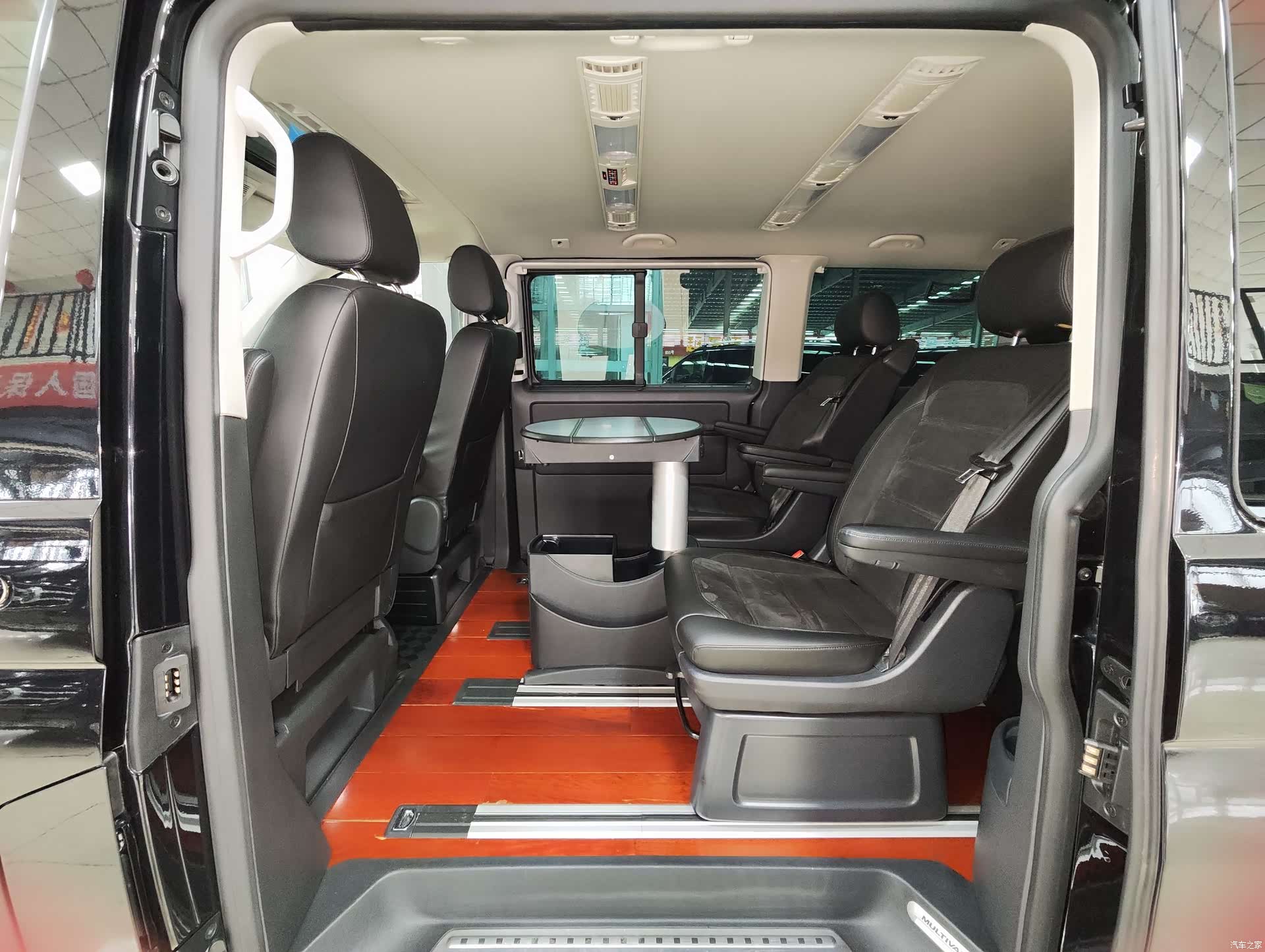 Volkswagen 7, 2018 10