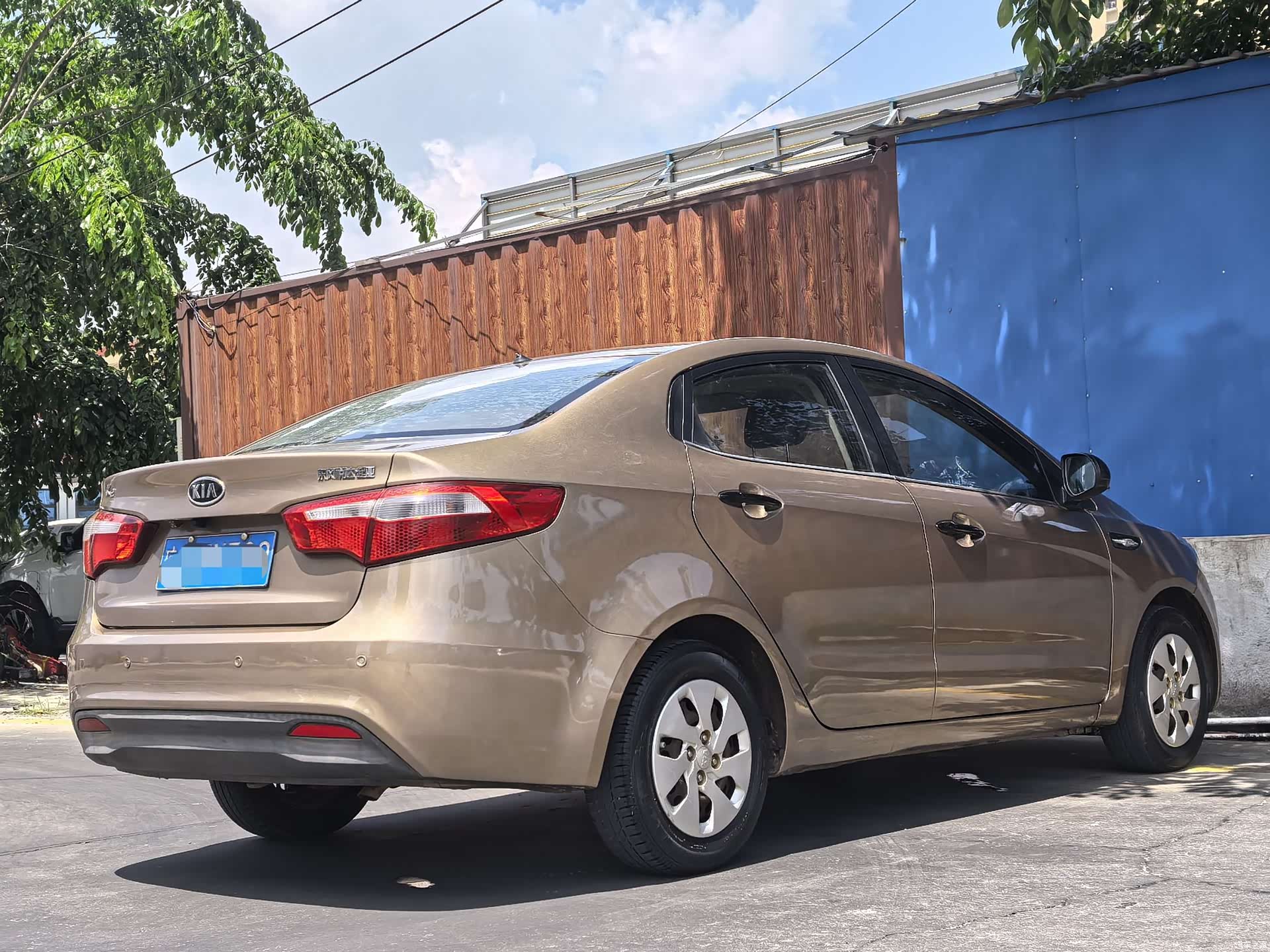 Kia K2, 2012 7