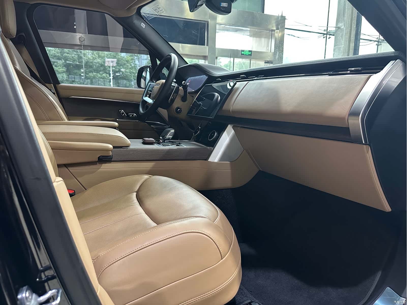 Land Rover Range Rover, 2023 10