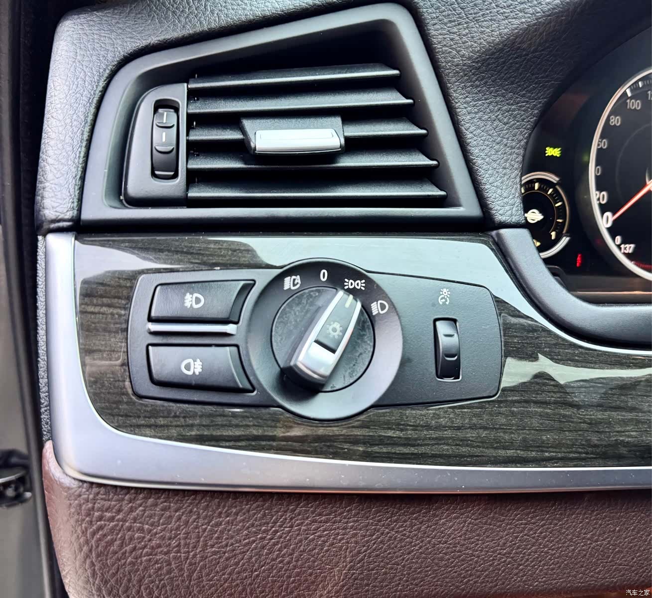 BMW 5 Series, 2016 12