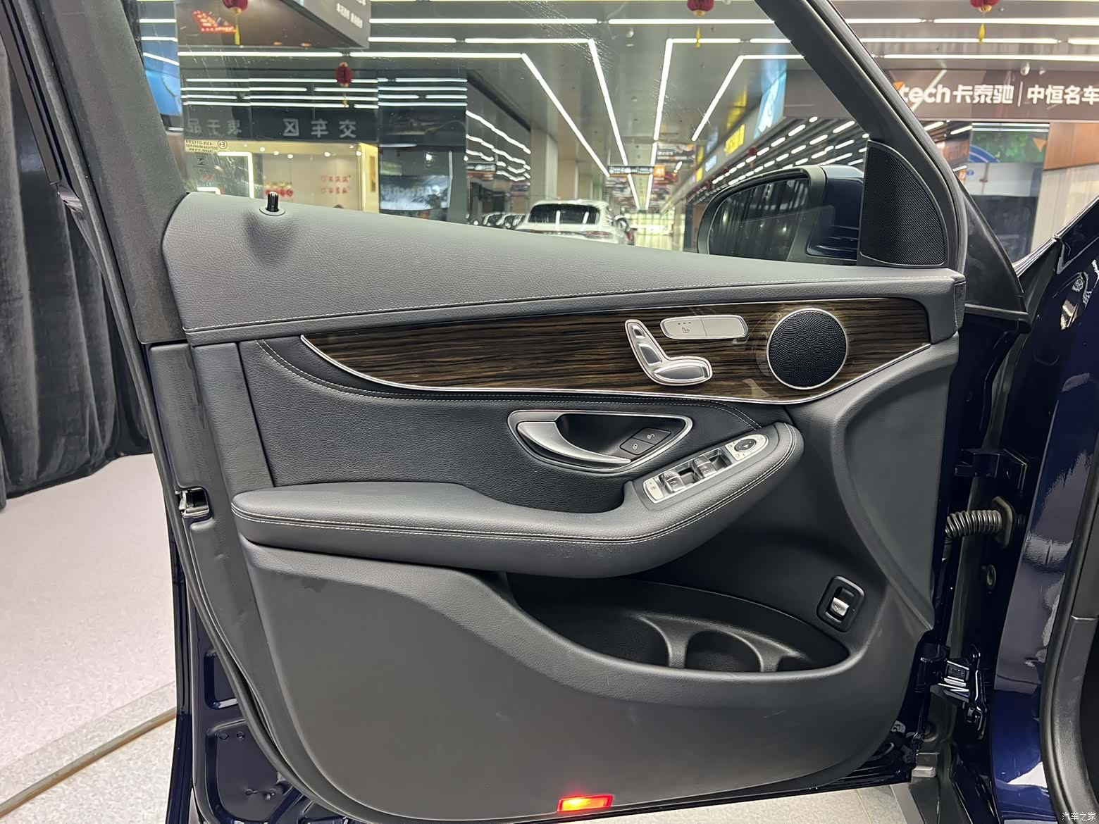 Mercedes-Benz GLC, 2018 14