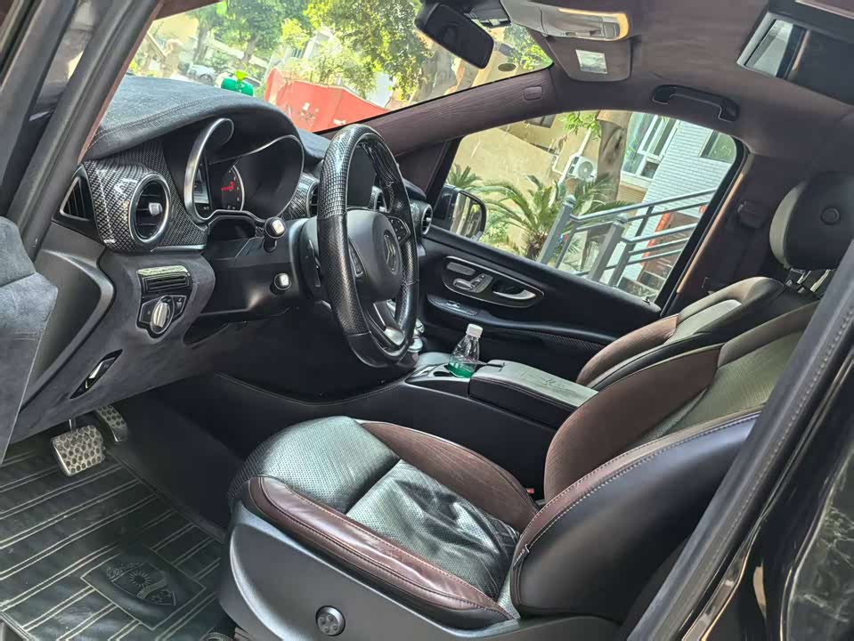 Mercedes-Benz V-class Mercedes-Benz V-class