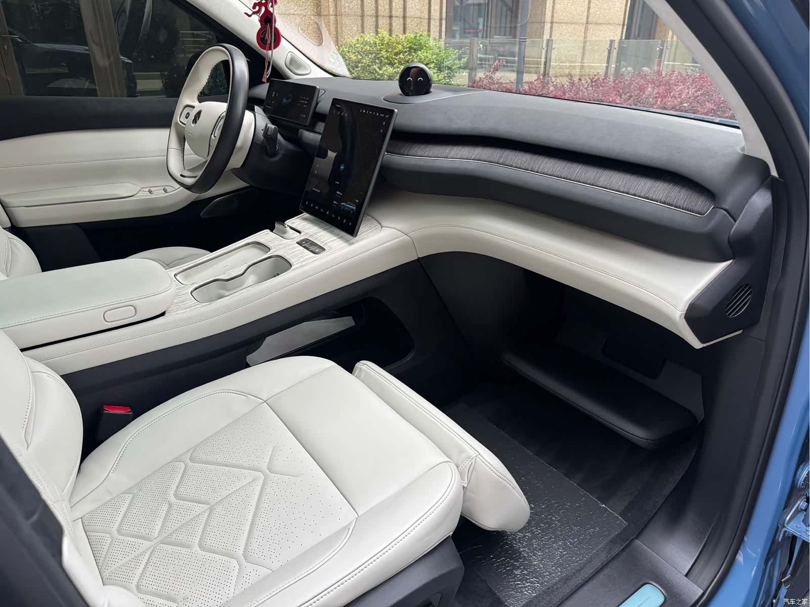 NIO ES7, 2022 10