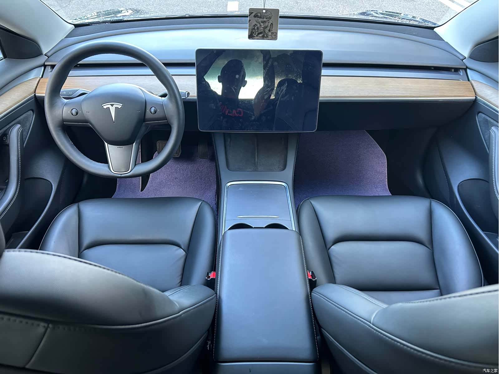 Tesla Model 3, 2021 11