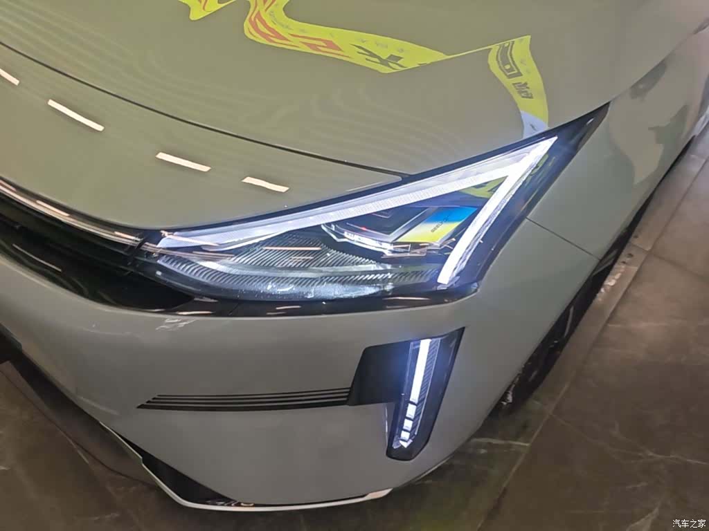 Geely Galaxy L6, 2025 24