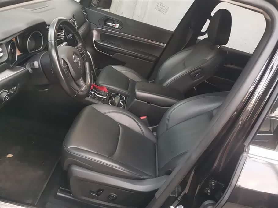 Jeep Grand Commander Jeep Grand Commander