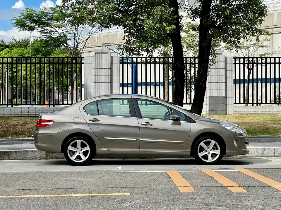 Peugeot 408 Peugeot 408