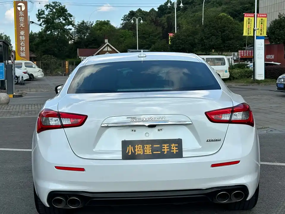 Maserati Ghibli Maserati Ghibli
