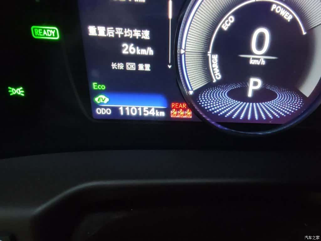 Lexus ES, 2019 все фото