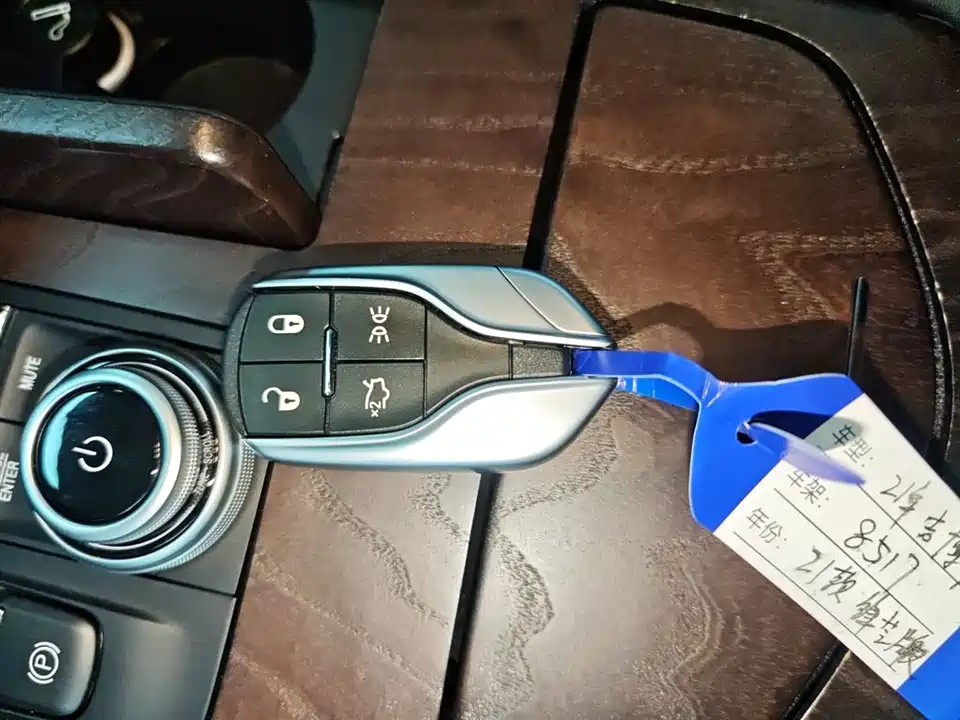 Maserati Ghibli Maserati Ghibli