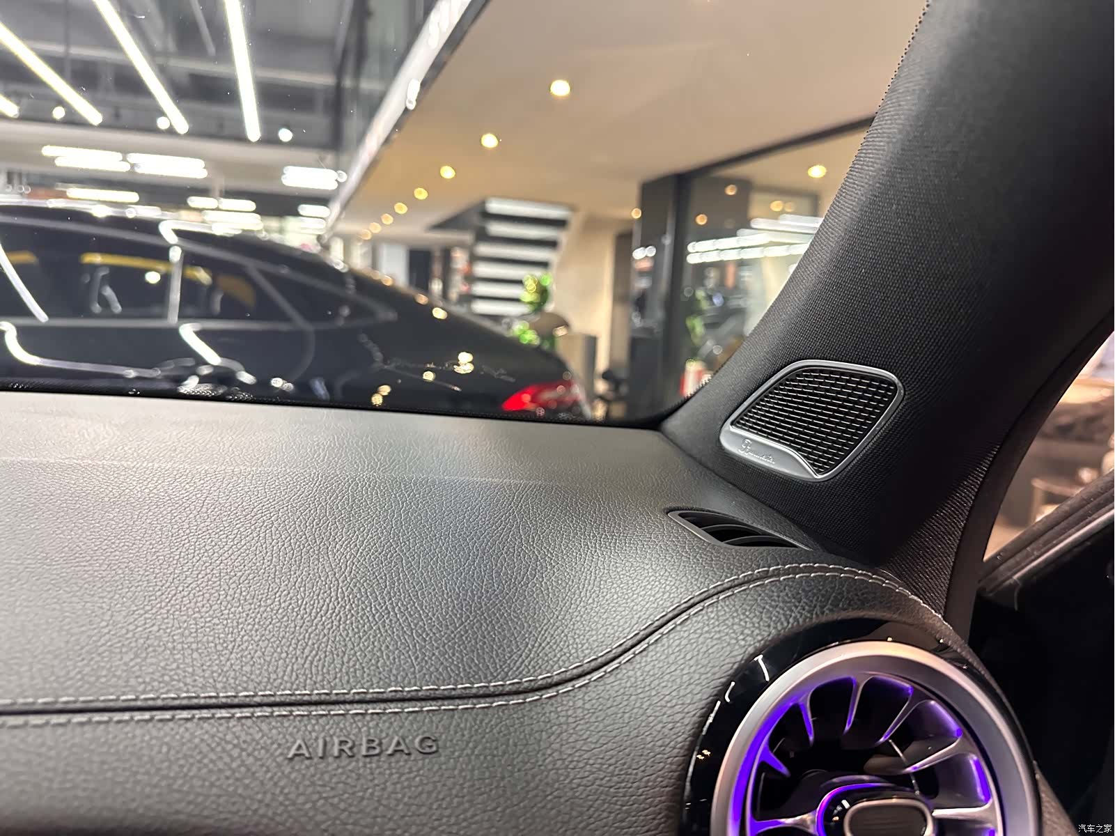 Mercedes-Benz GLB, 2023 15