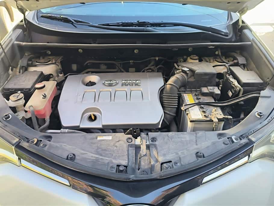 Toyota RAV4 Rongfang