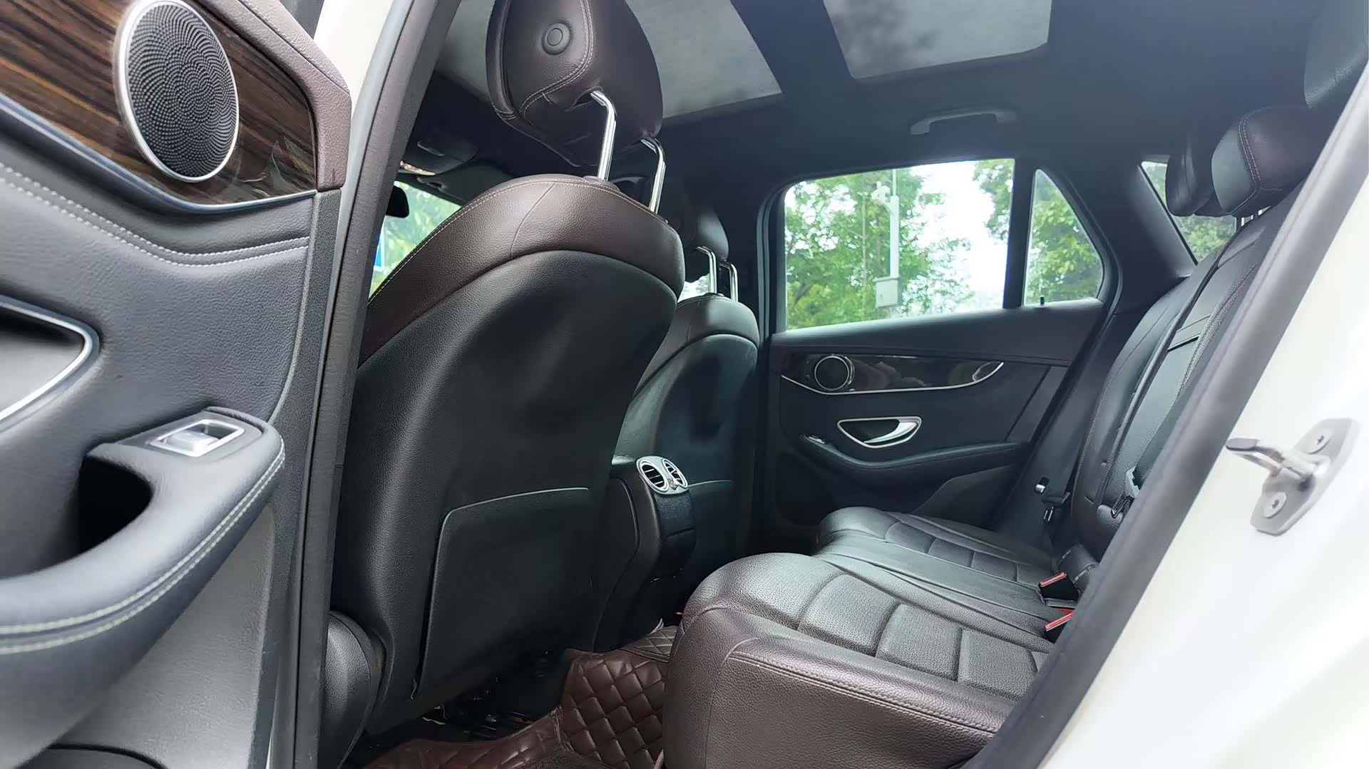 Mercedes-Benz GLC, 2016 10
