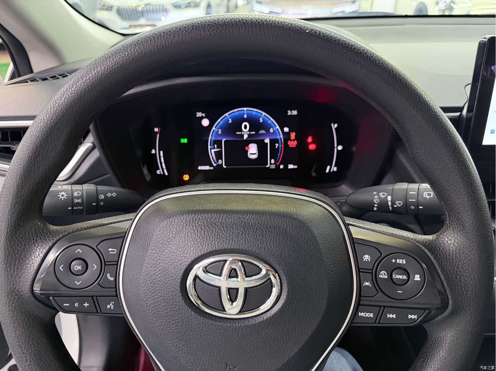 Toyota Frontlander, 2023 17