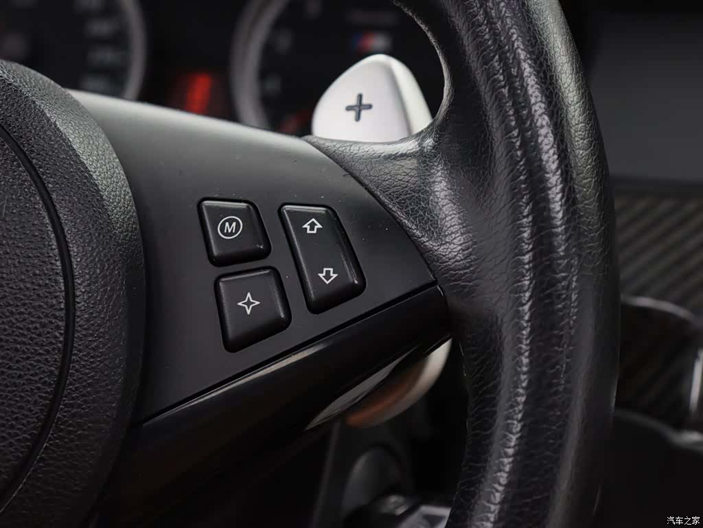BMW M5, 2006 16
