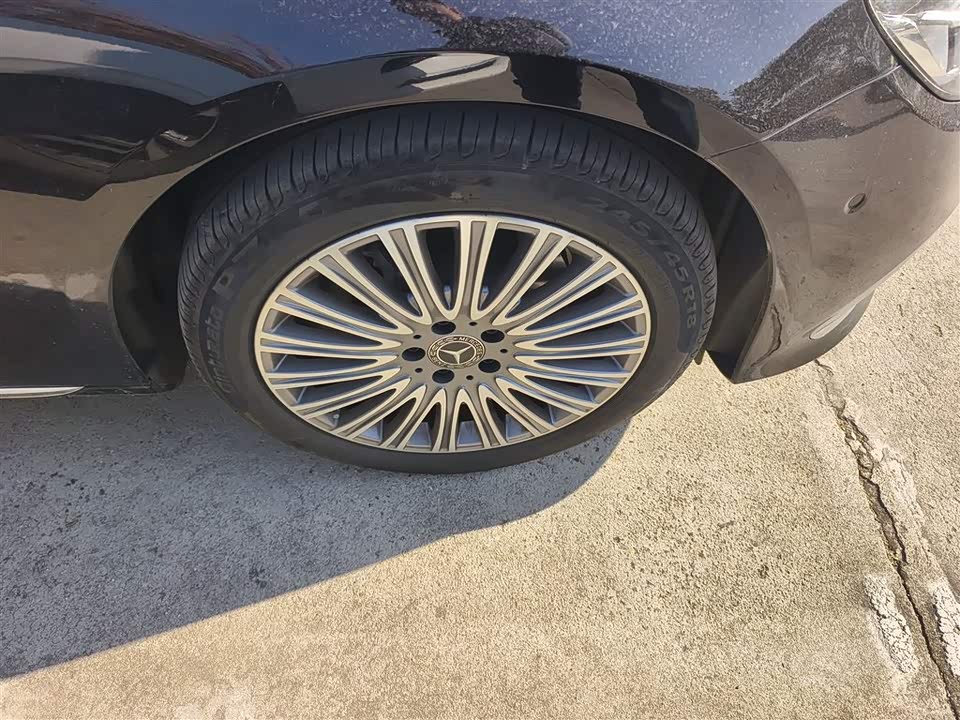 Mercedes-Benz E-class