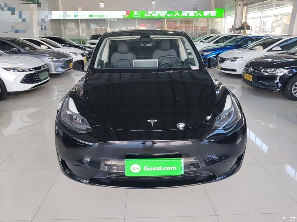 Tesla Model Y, 2024 3