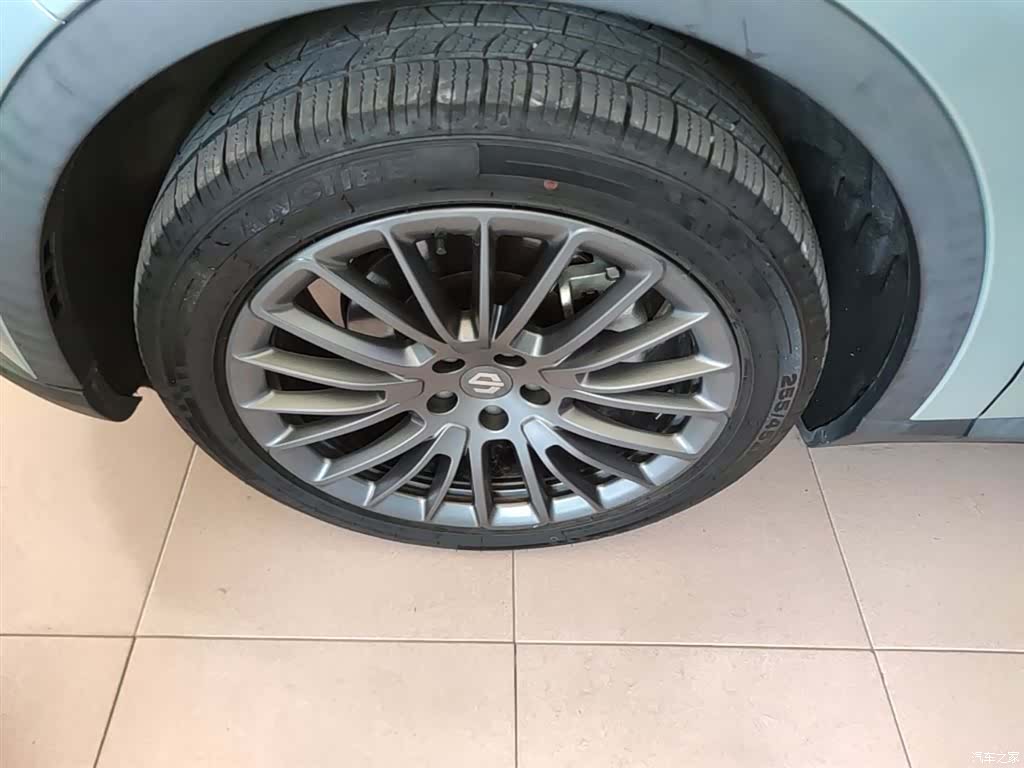 Leapmotor C11, 2023 23