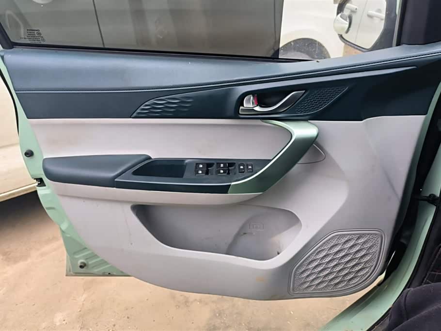 Changan Benben E-Star