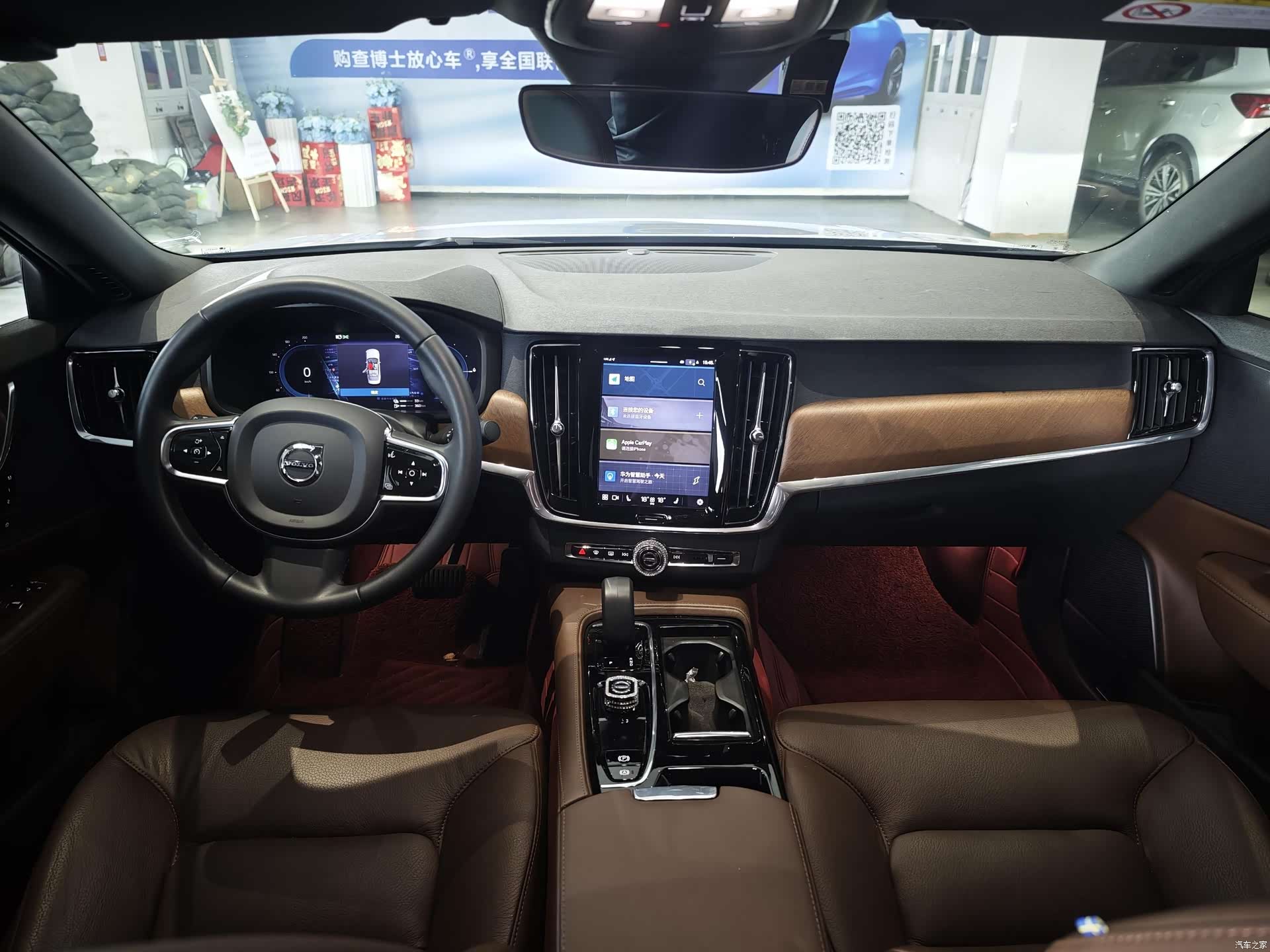 Volvo S90, 2023 все фото