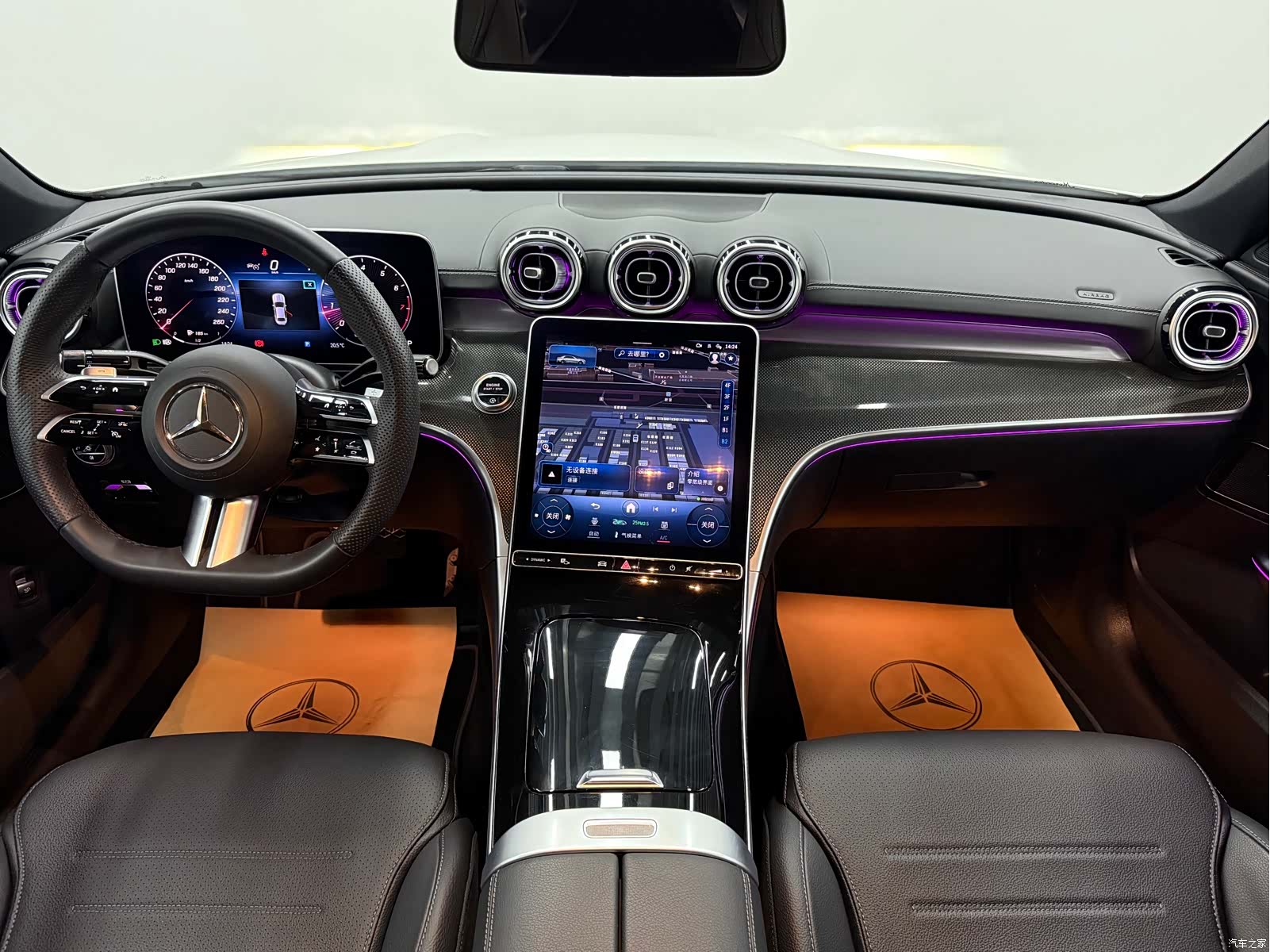 Mercedes-Benz C-Class, 2024 10