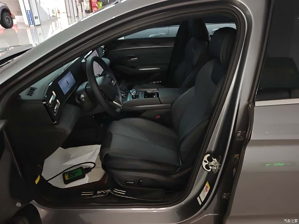 BYD Qin, 2025 15