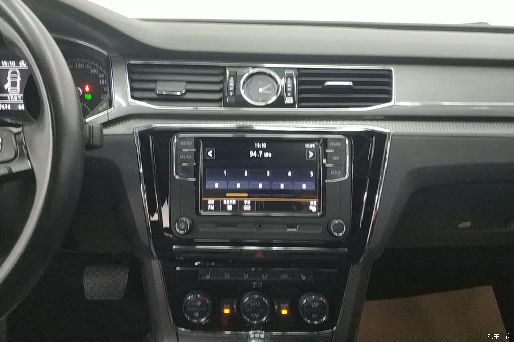 Volkswagen Passat, 2019 13