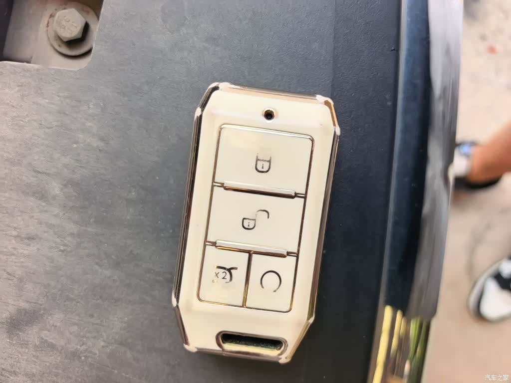 BYD E2, 2020 9