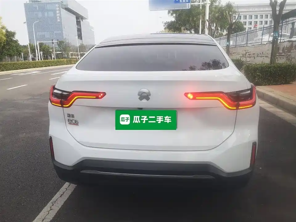 NIO EC6