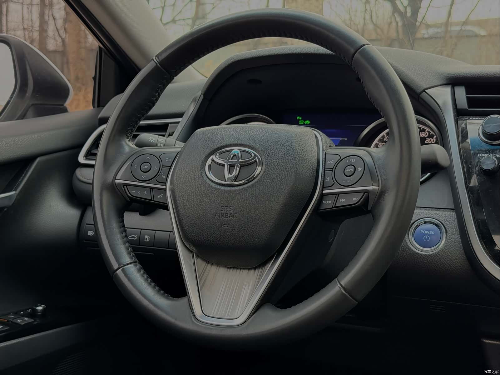 Toyota Camry, 2019 8