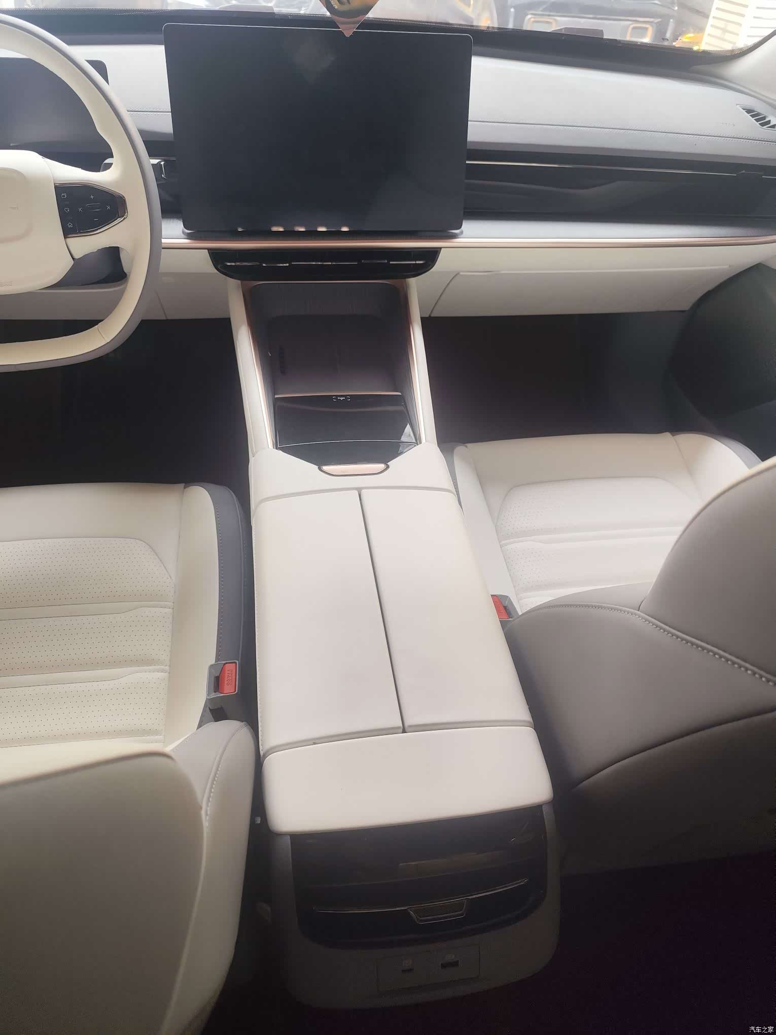 DongFeng eπ007, 2025 7