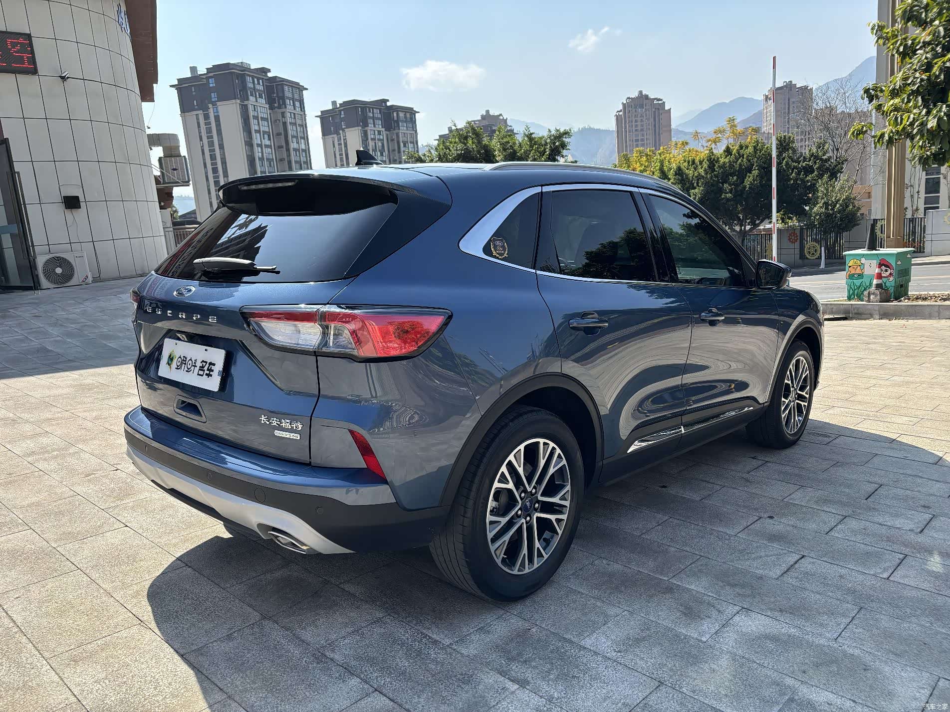 Ford Escape, 2021 4