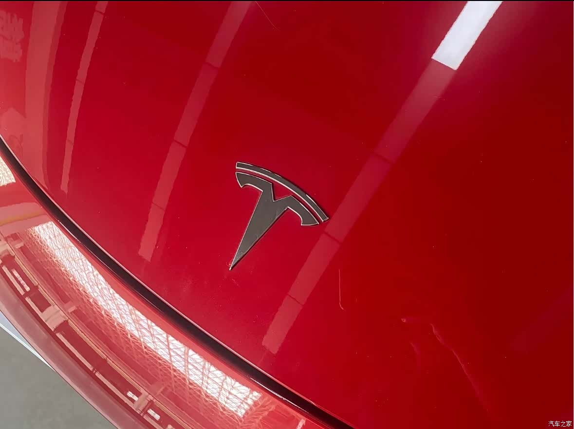 Tesla Model 3, 2022 11