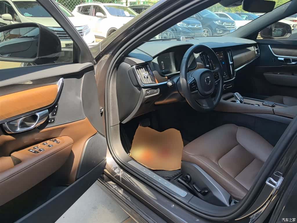Volvo S90, 2022 16