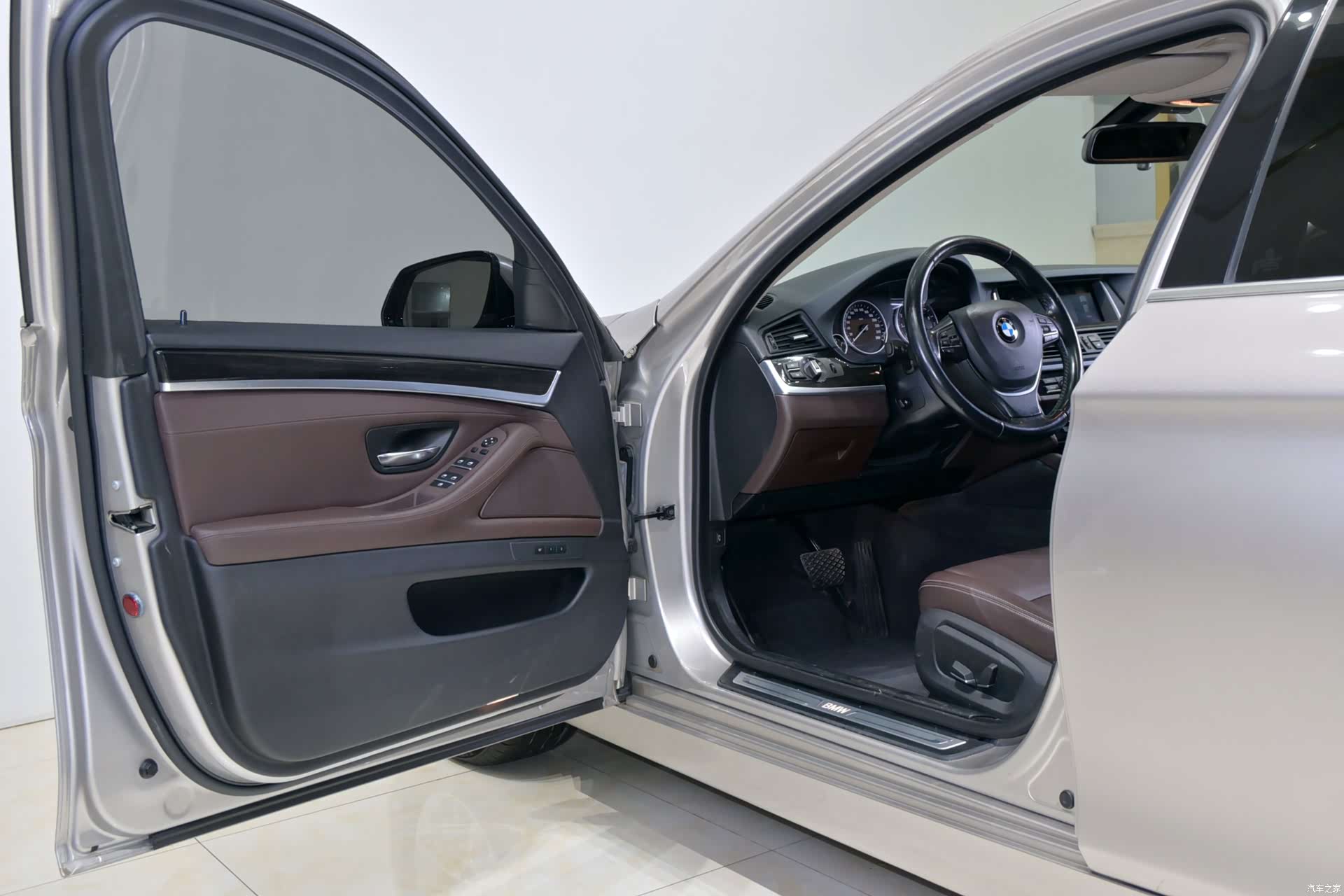 BMW 5 Series, 2015 13