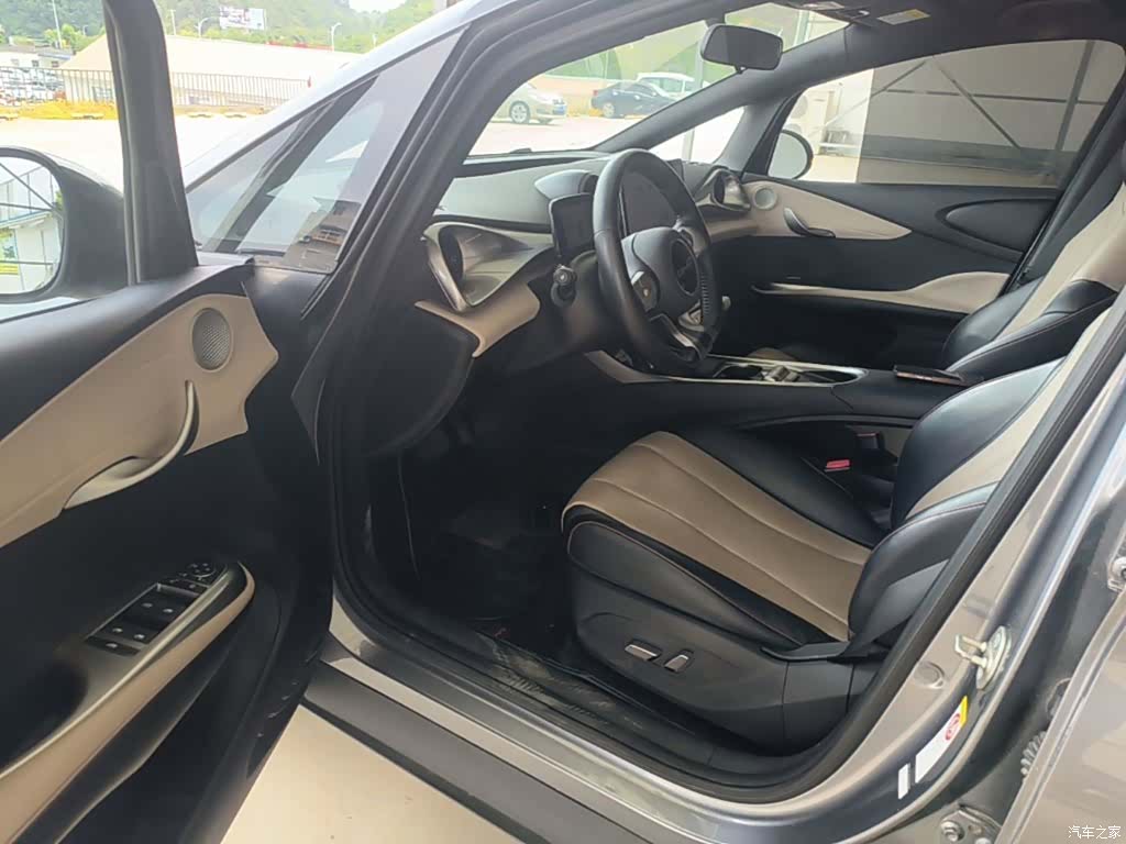 BYD Dolphin, 2023 16
