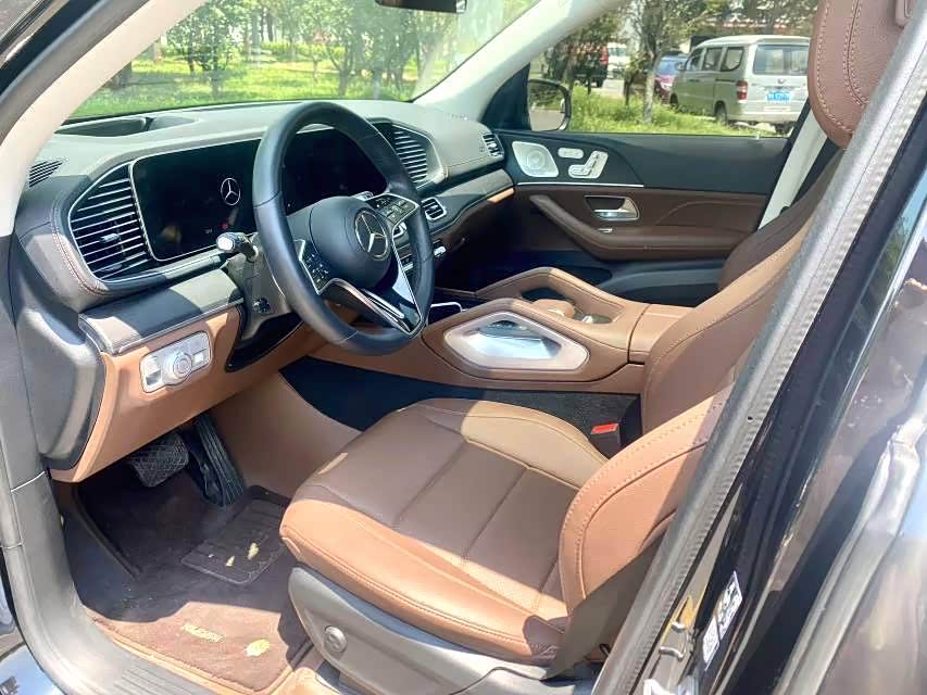 Mercedes-Benz GLE Mercedes-Benz GLE