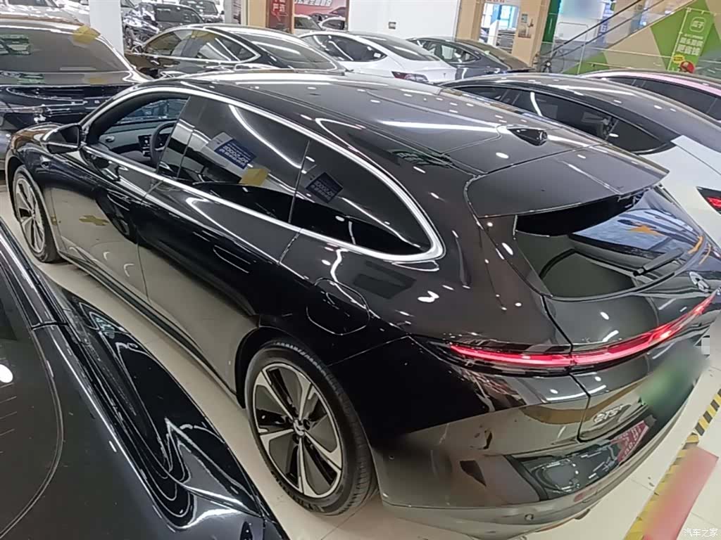 NIO ET5, 2024 все фото