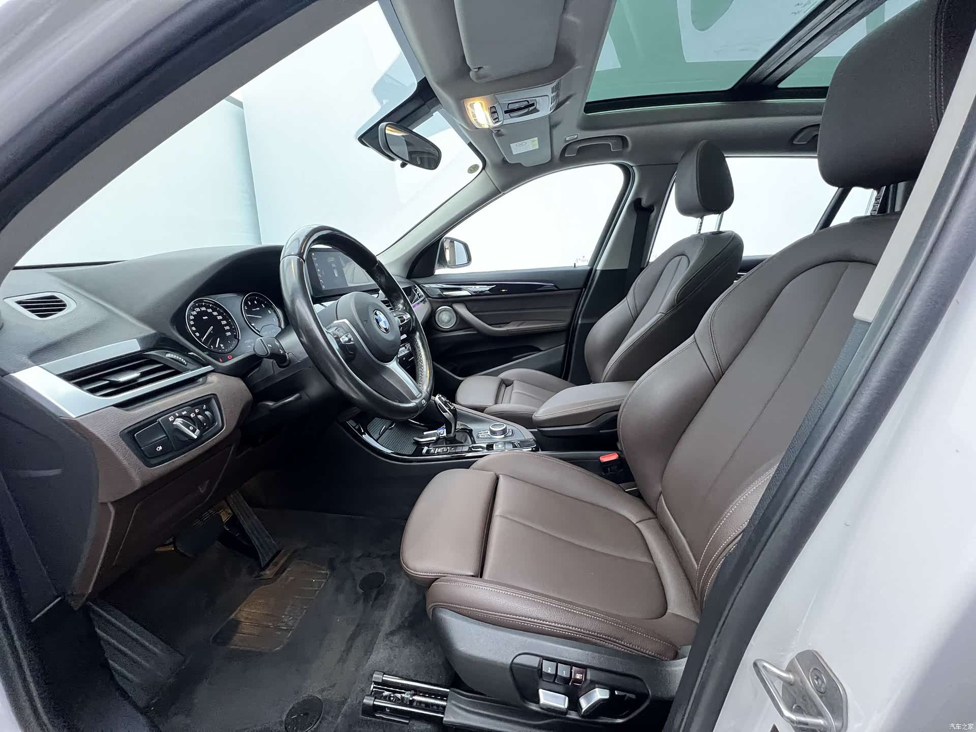 BMW X1, 2022 10