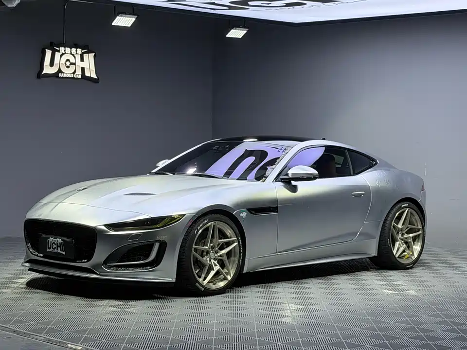 Jaguar F-TYPE
