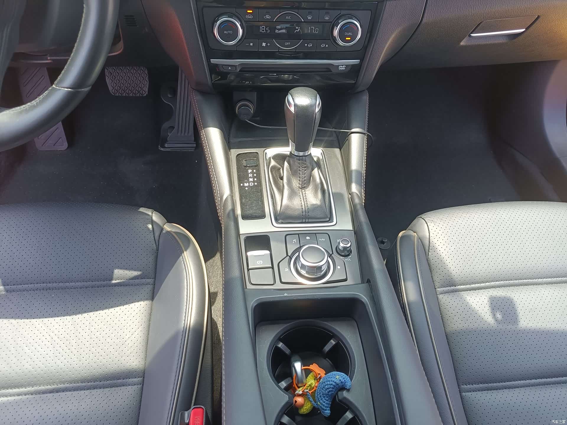 Mazda Atenza, 2018 15