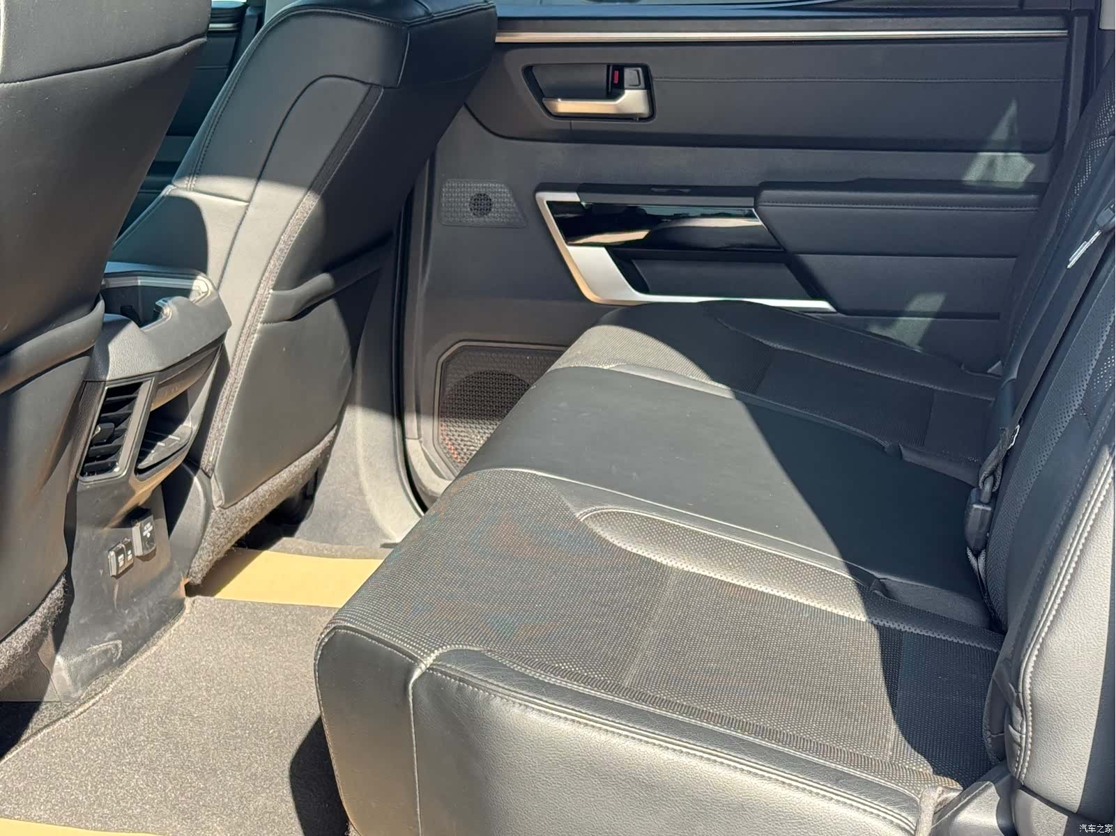 Toyota Tundra, 2022 13