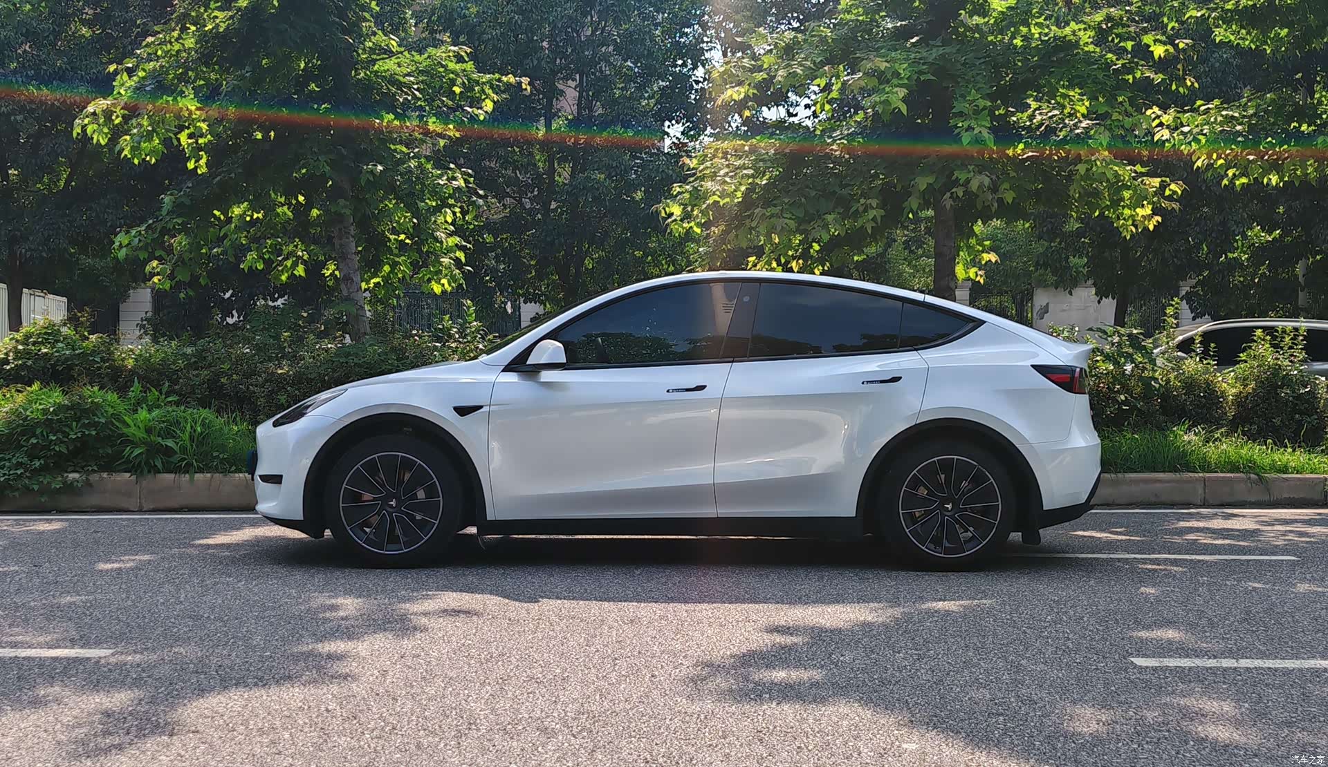Tesla Model Y, 2023 3