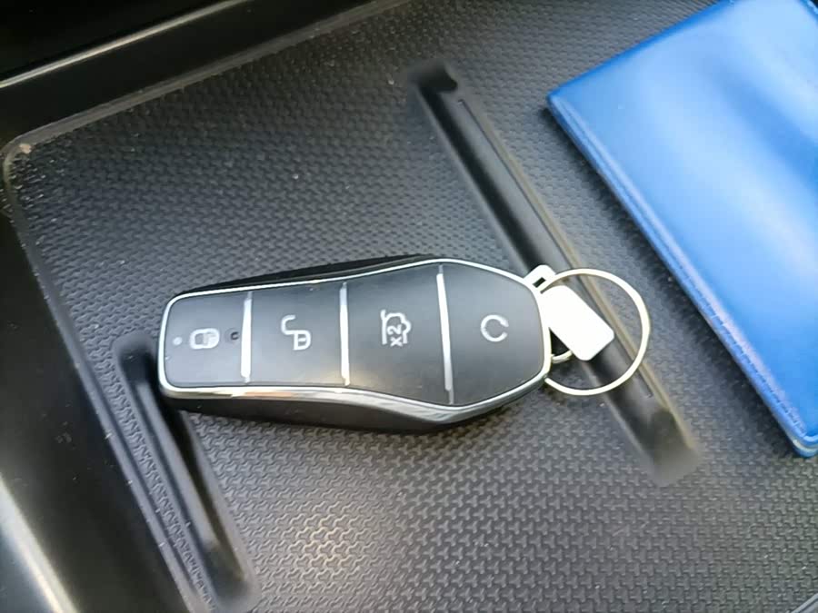 BYD Qin PLUS 2025, фото 9