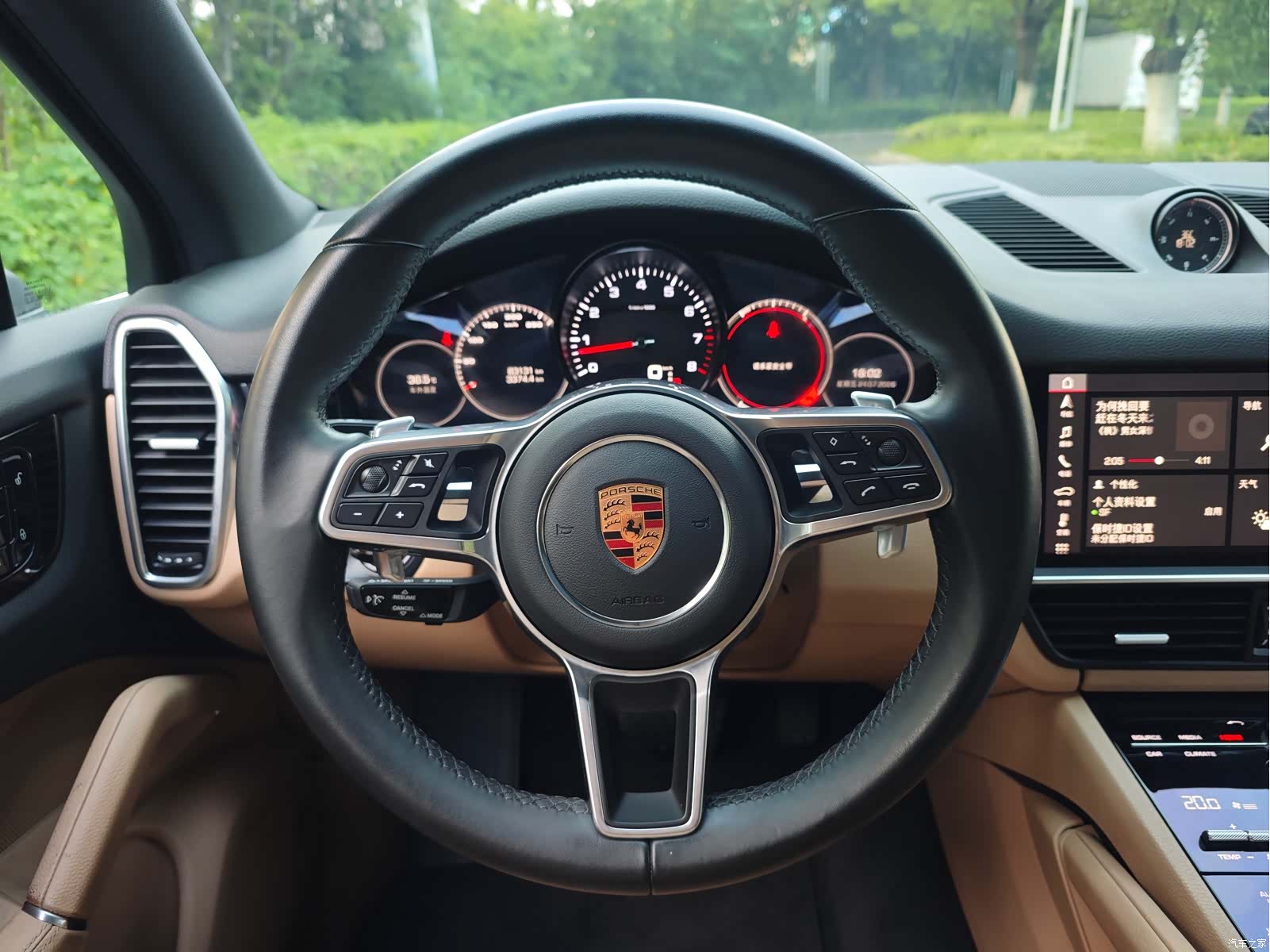 Porsche Cayenne, 2018 11