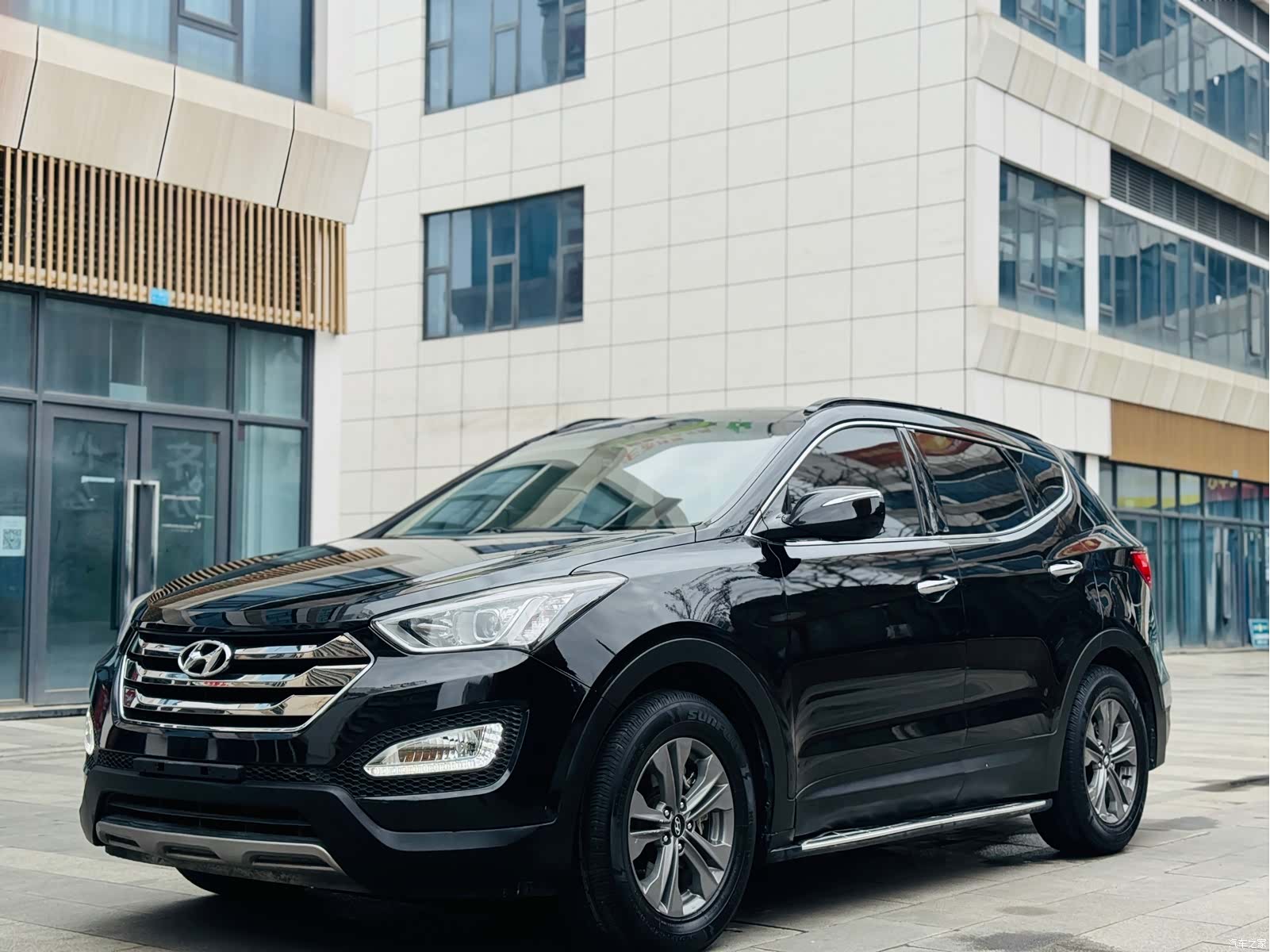 Hyundai Santa Fe, 2015 1