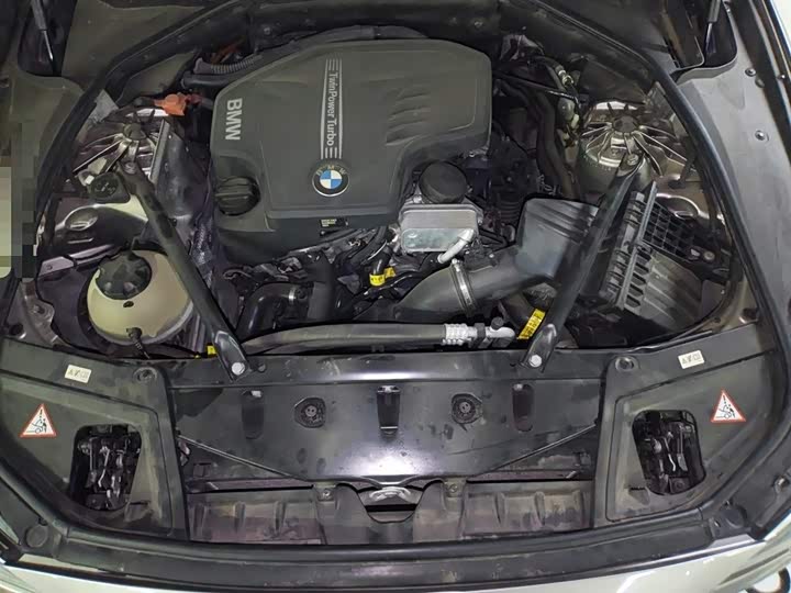 BMW 5 Series, 2014 года фото 12