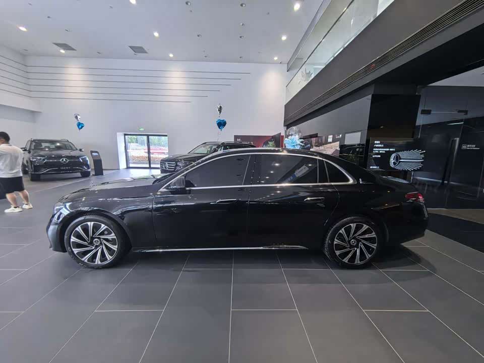 Mercedes-Benz E-class Mercedes-Benz E-class